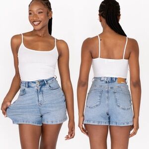 AMBELA Stretch Mom Short High Rise Sculpting Light Wash Size 8 Classic Distress